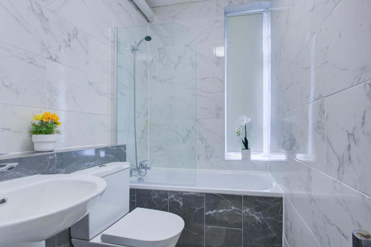 Oxford Street - Mayfair, Central London Budget Apartment Exterior foto